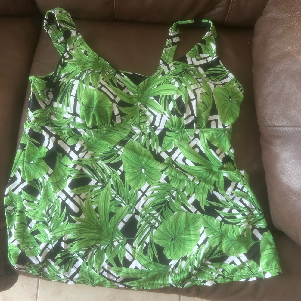 V-Next Green Leaf Print Swim Top